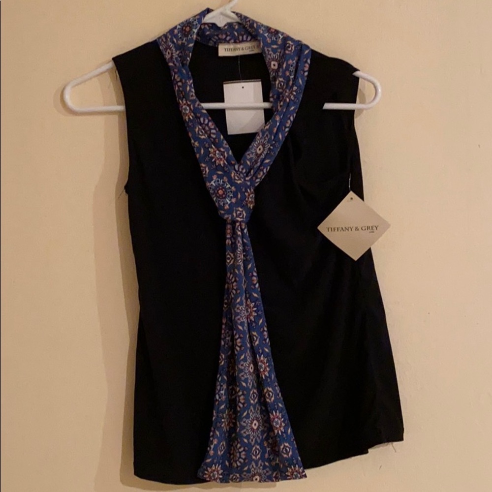 Collar print black blouse
